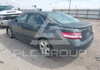 2011 Toyota CAMRY фото