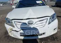 2011 Toyota CAMRY фото