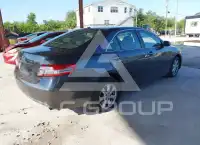2011 Toyota CAMRY фото
