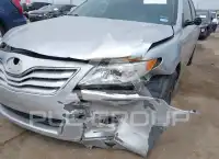 2011 Toyota CAMRY фото