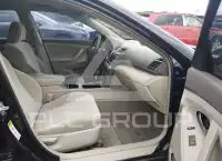 2011 Toyota CAMRY фото
