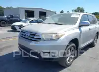 2011 Toyota Highlander фото