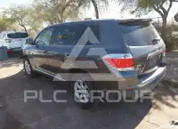 2011 Toyota Highlander фото