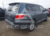2011 Toyota Highlander фото