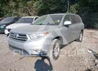 2011 Toyota Highlander фото