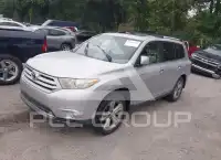 2011 Toyota Highlander фото