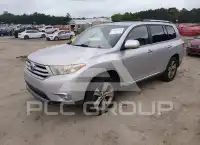 2011 Toyota Highlander фото