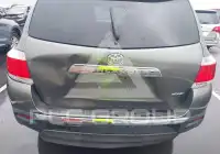 2011 Toyota Highlander фото