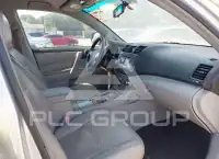 2011 Toyota Highlander фото