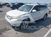 2011 Toyota Highlander фото