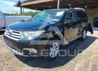 2011 Toyota Highlander фото