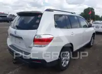 2011 Toyota Highlander photo