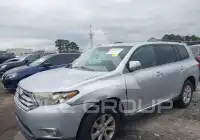 2011 Toyota Highlander фото