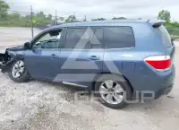 2011 Toyota Highlander фото