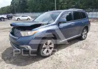 2011 Toyota Highlander photo