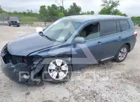 2011 Toyota Highlander фото