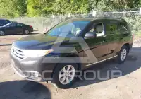 2011 Toyota Highlander фото