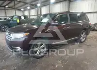 2011 Toyota Highlander photo