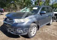 2011 Toyota Highlander photo