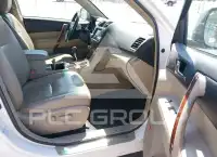 2011 Toyota Highlander photo