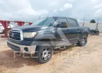 2011 Toyota TUNDRA photo