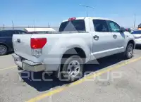 2011 Toyota TUNDRA photo