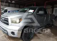 2011 Toyota TUNDRA фото