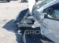 2011 Toyota YARIS photo