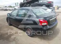 2011 Toyota YARIS фото