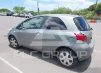 2011 Toyota YARIS photo