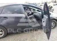 2011 Toyota PRIUS фото
