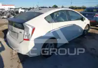 2011 Toyota PRIUS фото