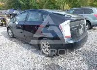 2011 Toyota PRIUS фото