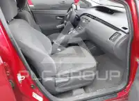 2011 Toyota PRIUS фото