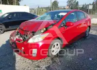 2011 Toyota PRIUS фото