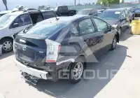 2011 Toyota PRIUS фото