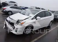 2011 Toyota PRIUS фото