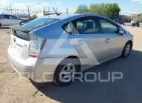2011 Toyota PRIUS photo