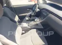2011 Toyota PRIUS фото