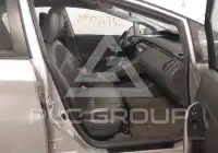2011 Toyota PRIUS фото