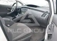 2011 Toyota PRIUS фото
