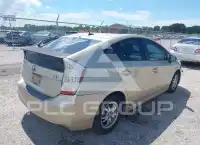 2011 Toyota PRIUS photo