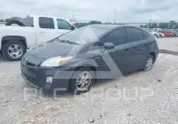 2011 Toyota PRIUS фото