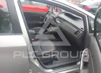 2011 Toyota PRIUS фото