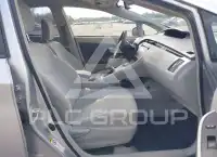 2011 Toyota PRIUS photo