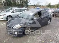 2011 Toyota PRIUS фото