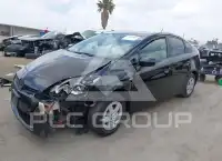 2011 Toyota PRIUS фото