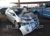 2011 Toyota PRIUS photo