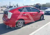 2011 Toyota PRIUS фото