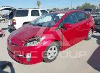 2011 Toyota PRIUS фото